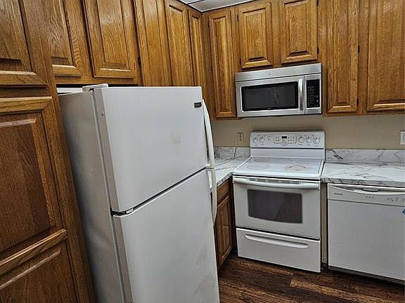 2nd image of 2211 S Braeswood Blvd APT 23A