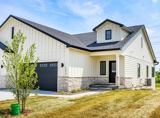 1208 Westview Dr, Huxley, IA 50124