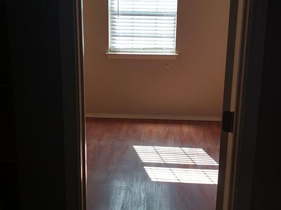 Office or bonus room