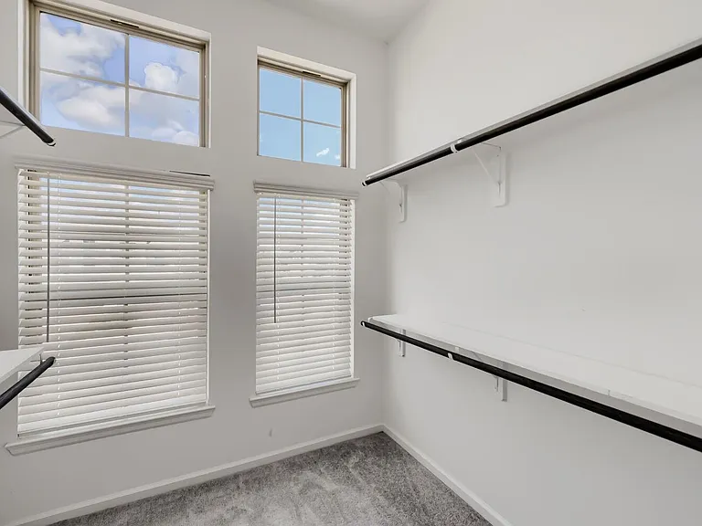 4146 Balboa Dr — Photo 22