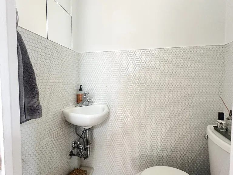 120 Mac Dougal St #21 — Photo 11