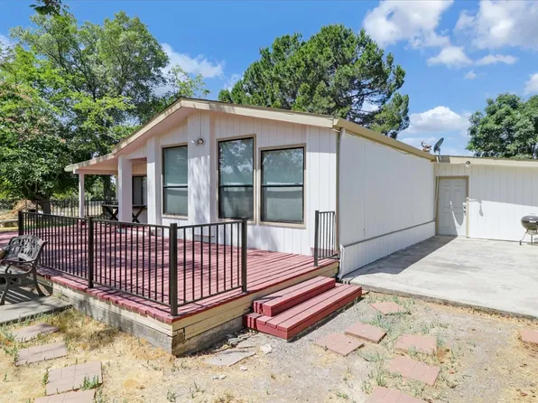6494 Evergreen Rd, Valley Springs, CA 95252