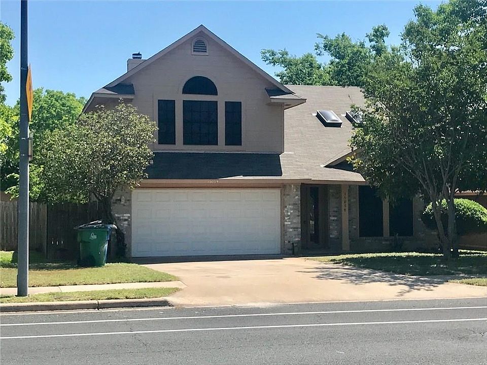 1st image of 15039 Wells Port Dr