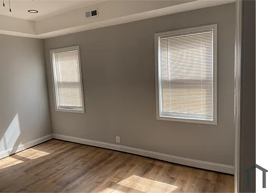 2501 Linden Ave #2D — Photo 3