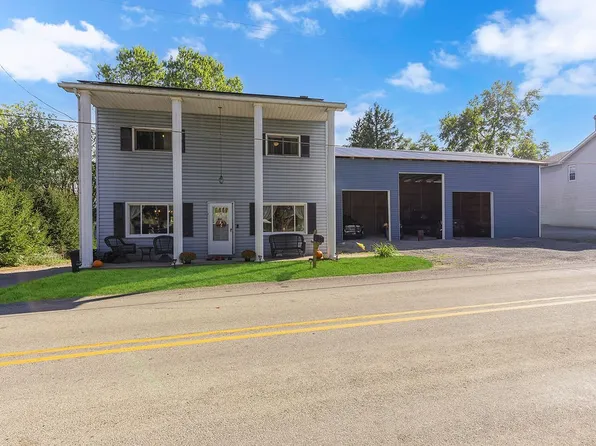 6437 Tuscarawas Rd, Midland, PA 15059