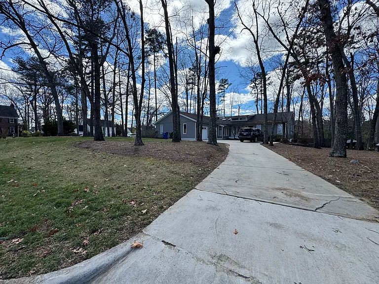 front of house and driveway