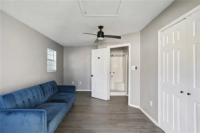 4531 Paris Ave — Photo 9