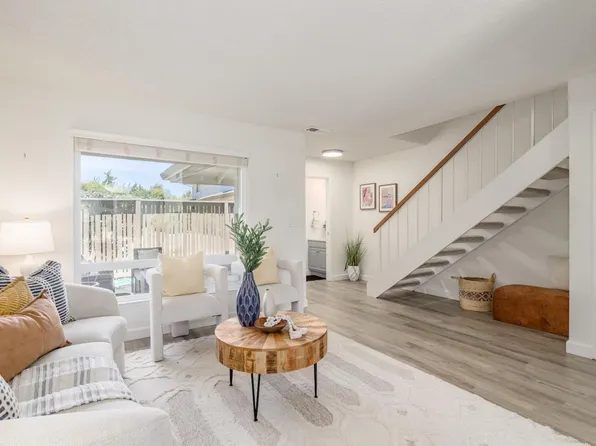 220 Castillion Ter, Santa Cruz, CA 95060