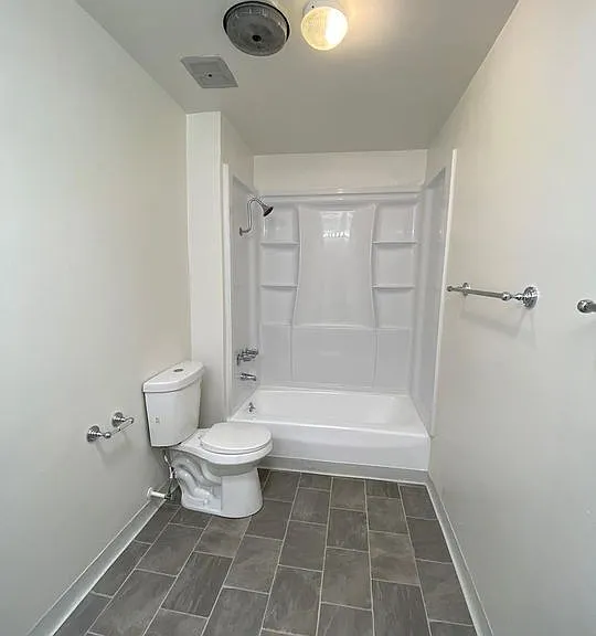 10856 Rose Ave #202 — Photo 14
