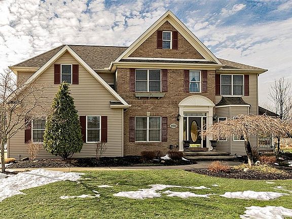 2nd image of 9562 Amberwood Ct