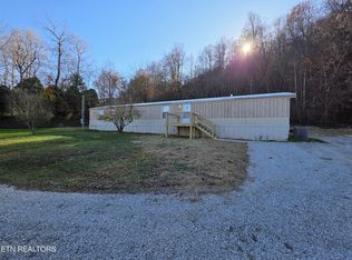 1288 Maiden Ln, Jellico, TN 37762