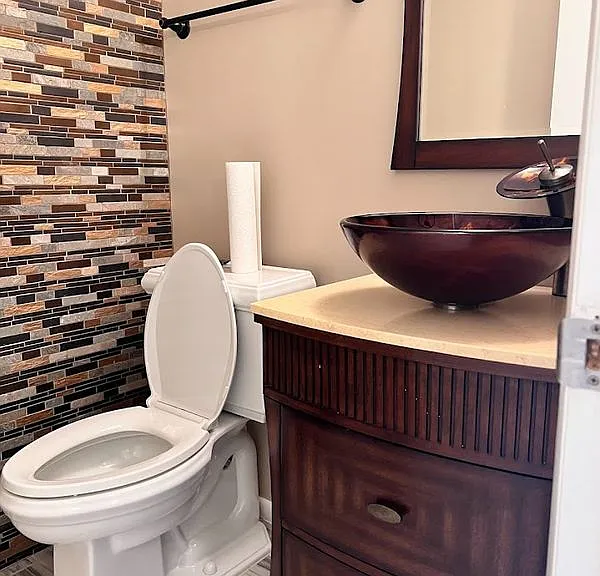 7134 Ora Glen Ct — Photo 6