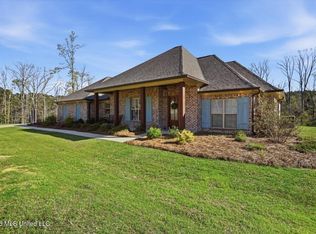 149 Dogwood St, Brandon, MS 39042