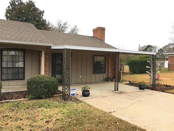 3rd image of 278 Quince St