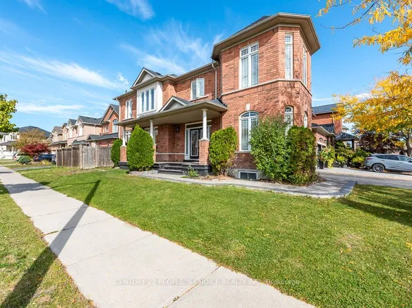1 Bouvier Gate, Brampton, ON L7A 3T7