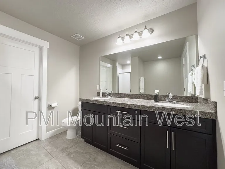 12702 S Stone Heights Dr — Photo 27