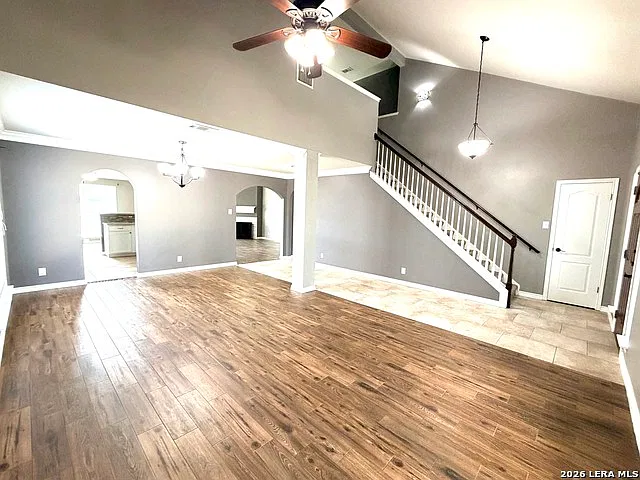 3 bed, 2.5 bath, 2184 sqft, $1,895 — Photo 4