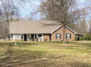 58 Oakley Cv, Senatobia, MS 38668