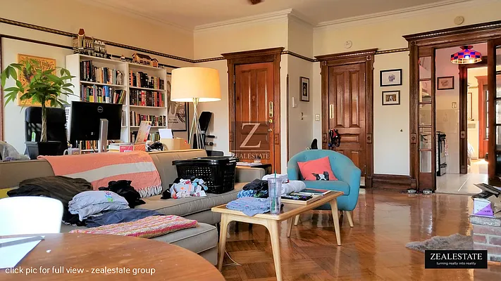 Rented by ZealEstate Group Inc | media 18