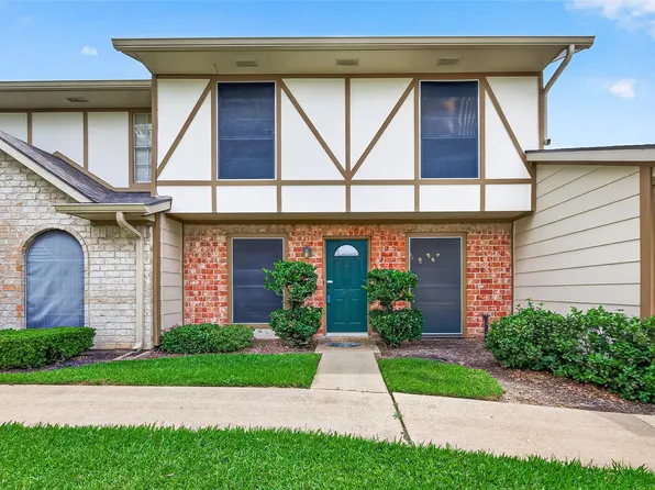 30 Windsor Ct, Missouri City, TX 77459