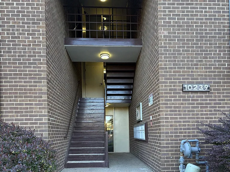 10239 Prince Pl #26-304 — Photo 21