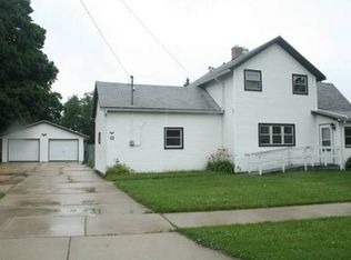 17 Rogers St, Milton, WI 53563