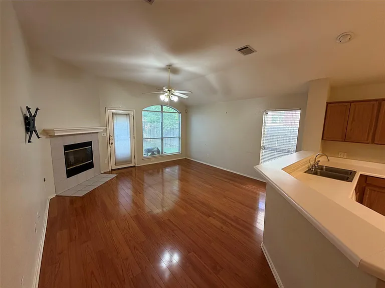 10309 Broomflower Dr — Photo 13