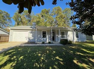 6871 Maple Log Pl, Austell, GA 30168