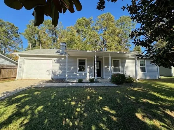 6871 Maple Log Pl, Austell, GA 30168