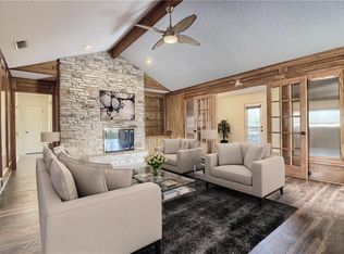 301 Oakridge Rd, Georgetown, TX 78628