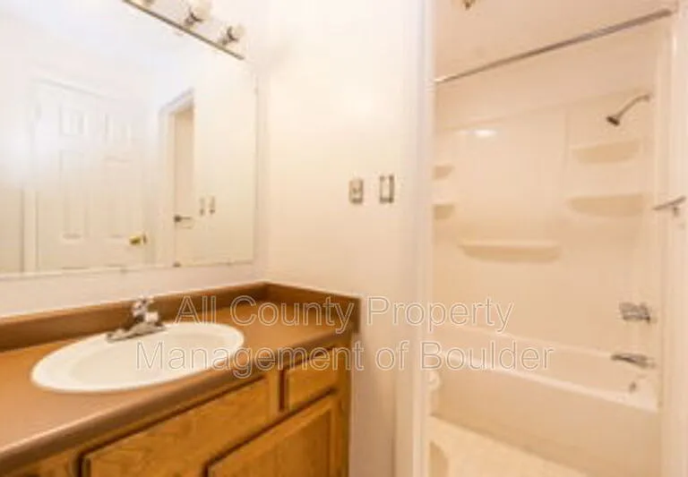 3423 Madison Ave #X335 — Photo 11