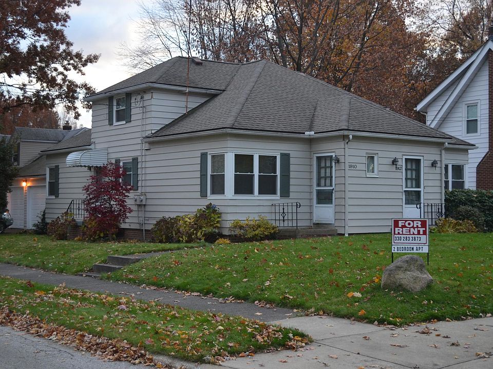 1st image of 1912 Falls Ave