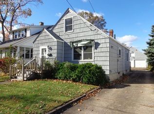 1103 Erie St, Sandusky, OH 44870