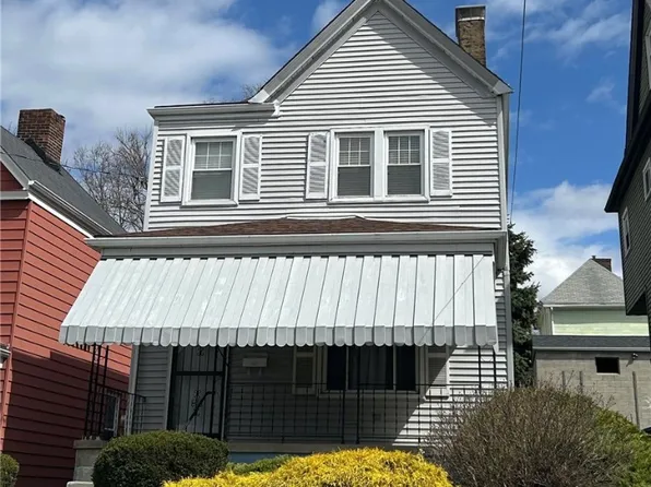 4041 Lydia St, Pittsburgh, PA 15207