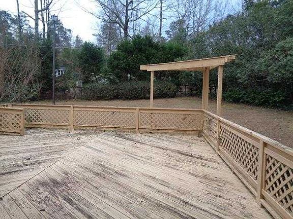 deck on rear of home