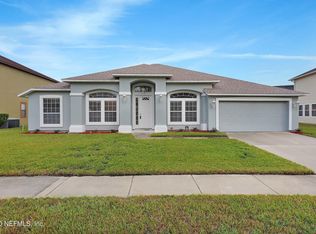 10247 Meadow Point Dr, Jacksonville, FL 32221