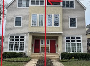 2671 Prairie Ave, Evanston, IL 60201