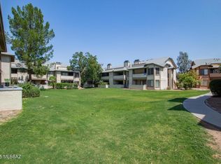 1674 W Park Wood Ln, Tucson, AZ 85746