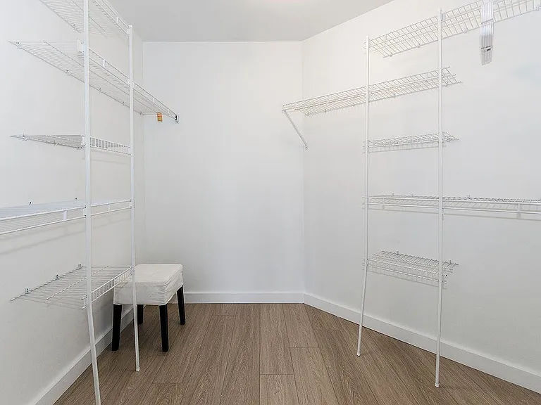 1000 Beach Ave #1305 — Photo 17