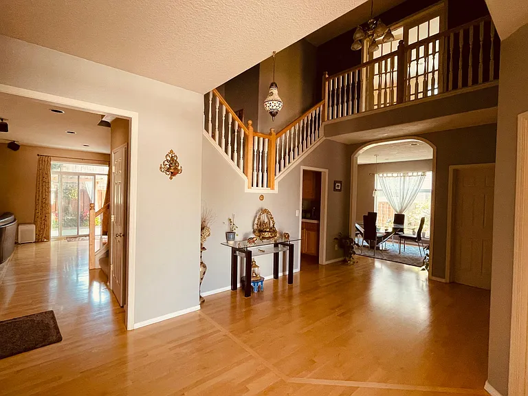 Nook and entry