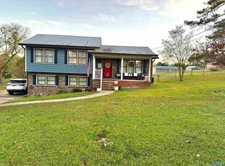 64 Hillsdale Dr, Scottsboro, AL 35769