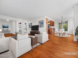 4 Putnam Hl APT 4G, Greenwich, CT 06830