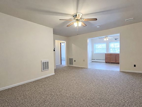 5th image of 215 College Ave #5