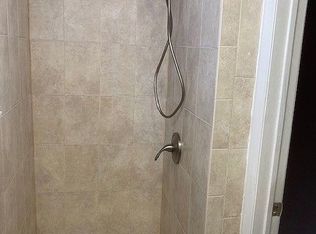 5 Bay Ave, Bloomfield, NJ 07003