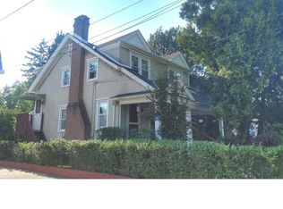 114 E Avon Rd, Brookhaven, PA 19015