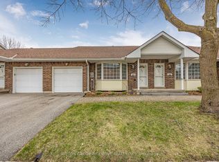 40 Museum Dr #403, Orillia, ON L3V7T9