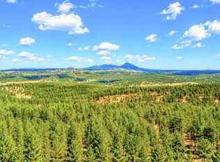 196 Freeman Dr, Florissant, CO 80816