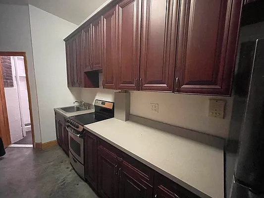 Rented by MQ Realty LLC | media 11