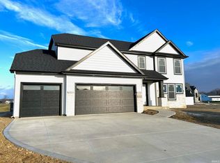 1414 Pyke Grove Pass, Huntertown, IN 46748