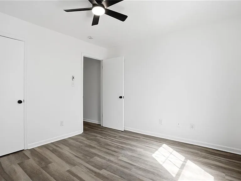 858 Ohara Dr — Photo 14